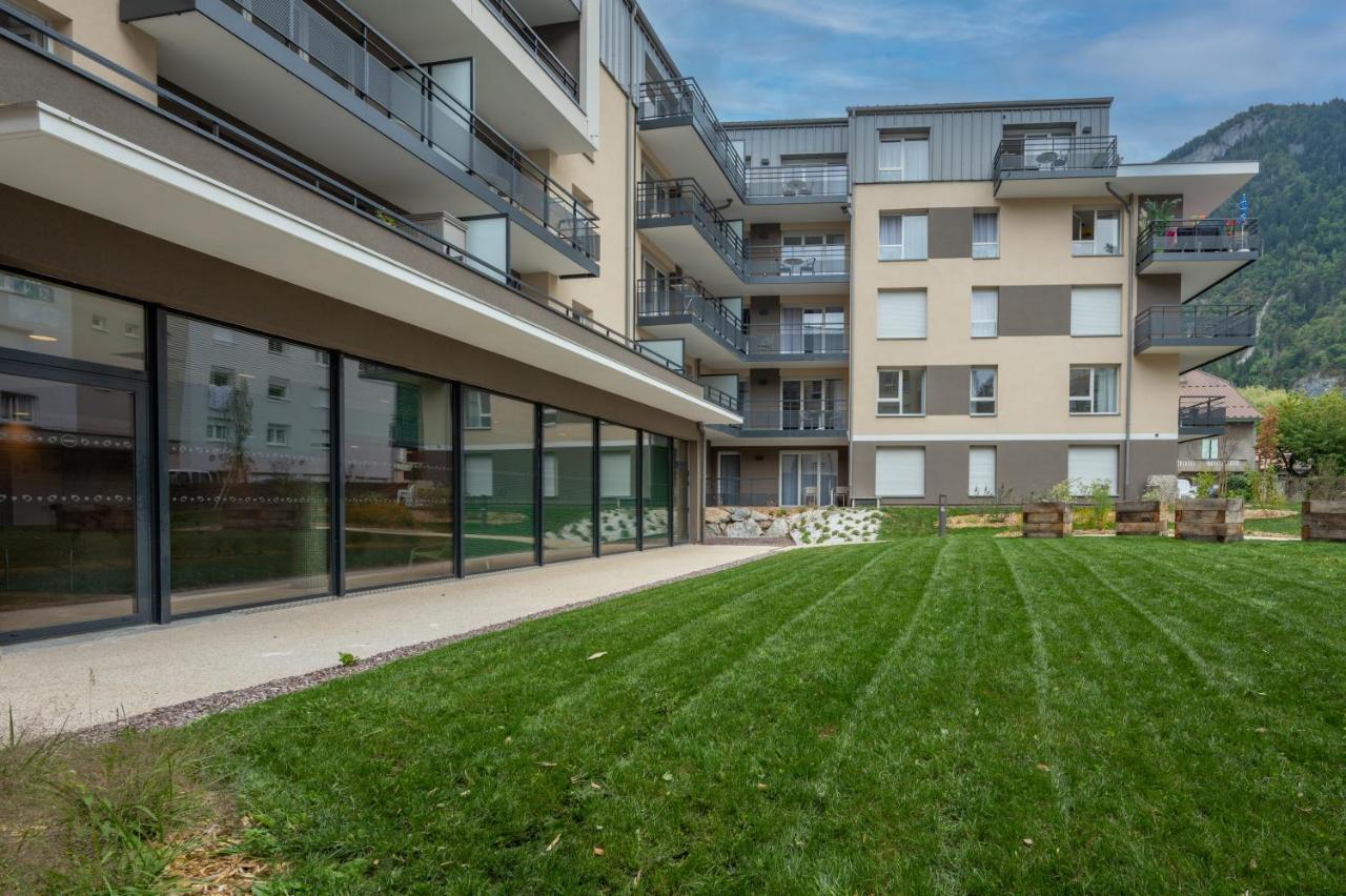 Domitys L'Horologia Aparthotel Cluses Bagian luar foto